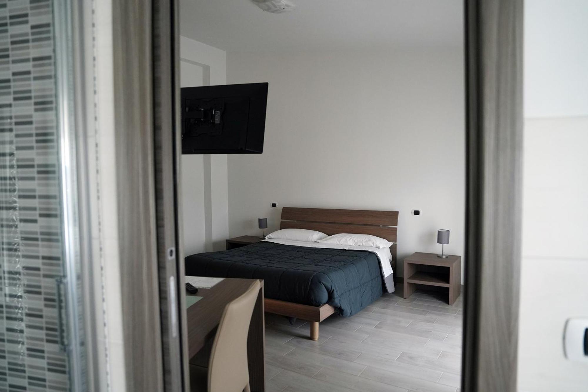 B&B Arco Dei Sogni Celano Luaran gambar