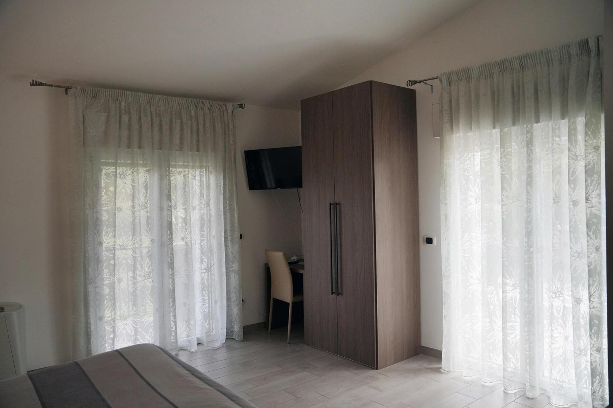 B&B Arco Dei Sogni Celano Luaran gambar