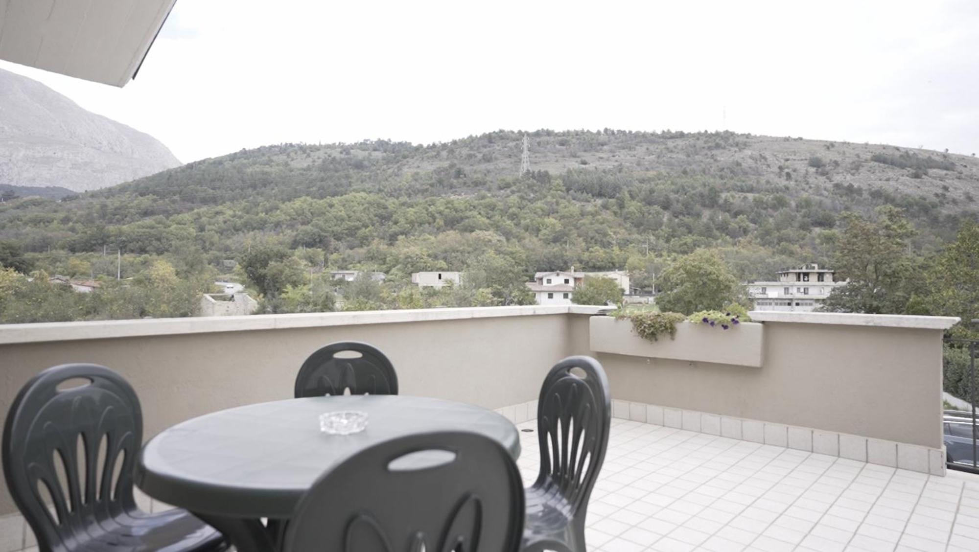 B&B Arco Dei Sogni Celano Luaran gambar